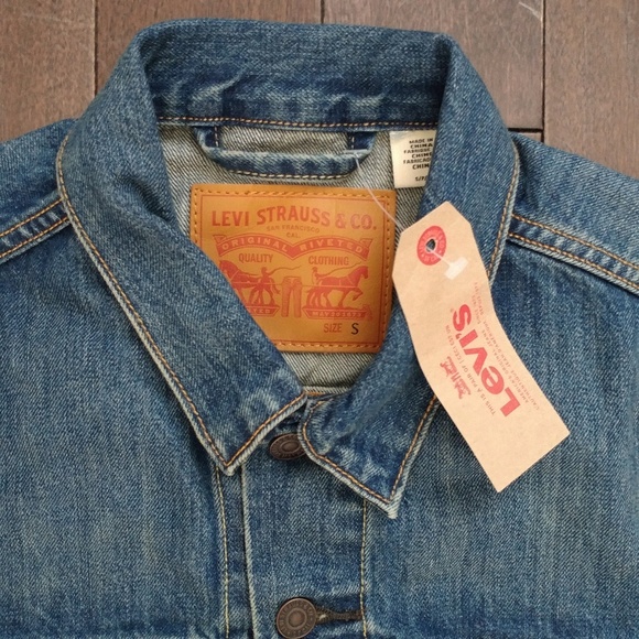 Levi's Medium wash denim jacket size small men's - Picture 4 of 5